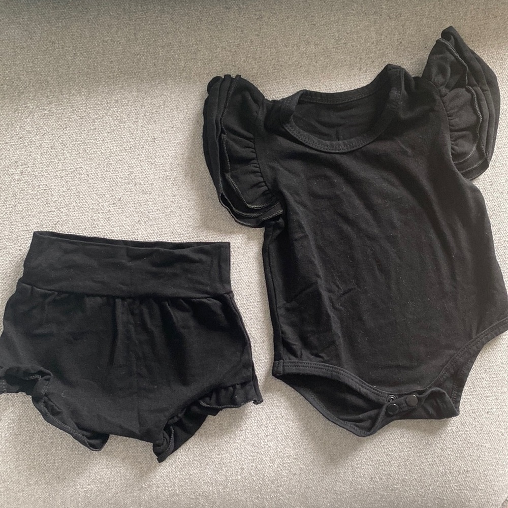 Black Ruffled Bodysuit and Bummies 0-3m